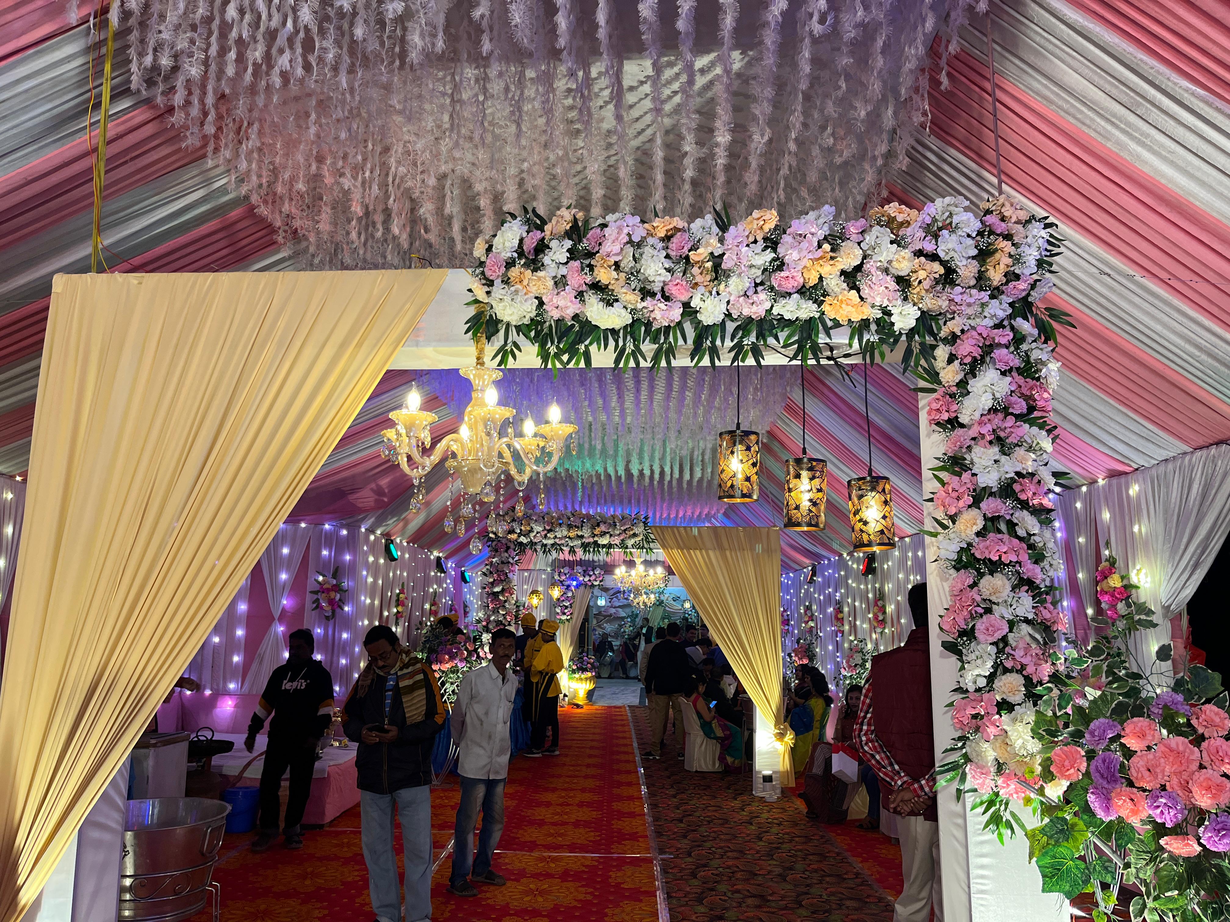 Wedding Cake Display